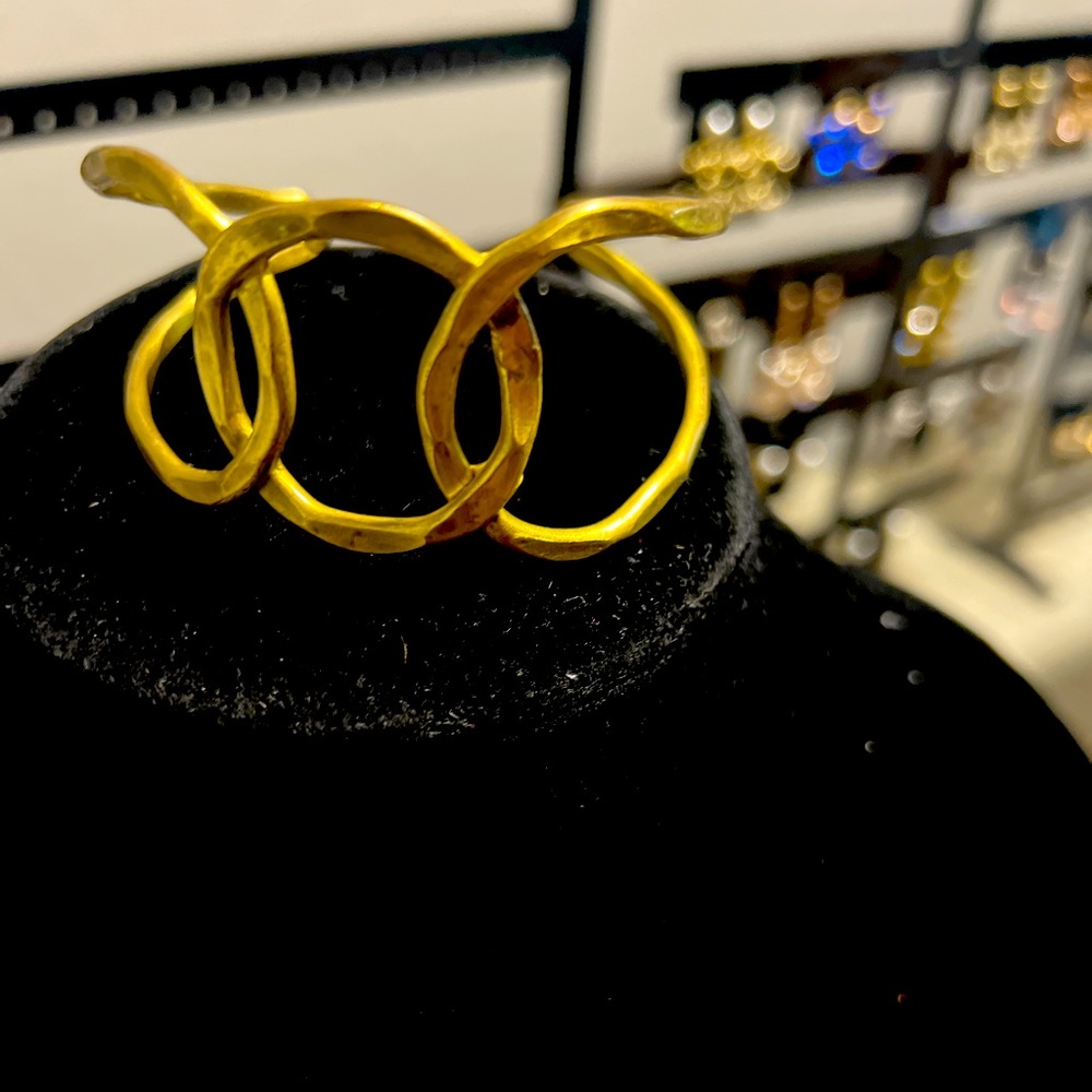Bangles for your Bang attire
